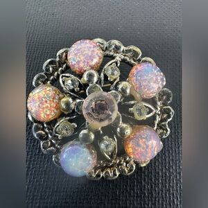 Vintage HOLLYCRAFT  Gold Tone FIRE OPAL Cabochon Pearl AB Brooch pin
